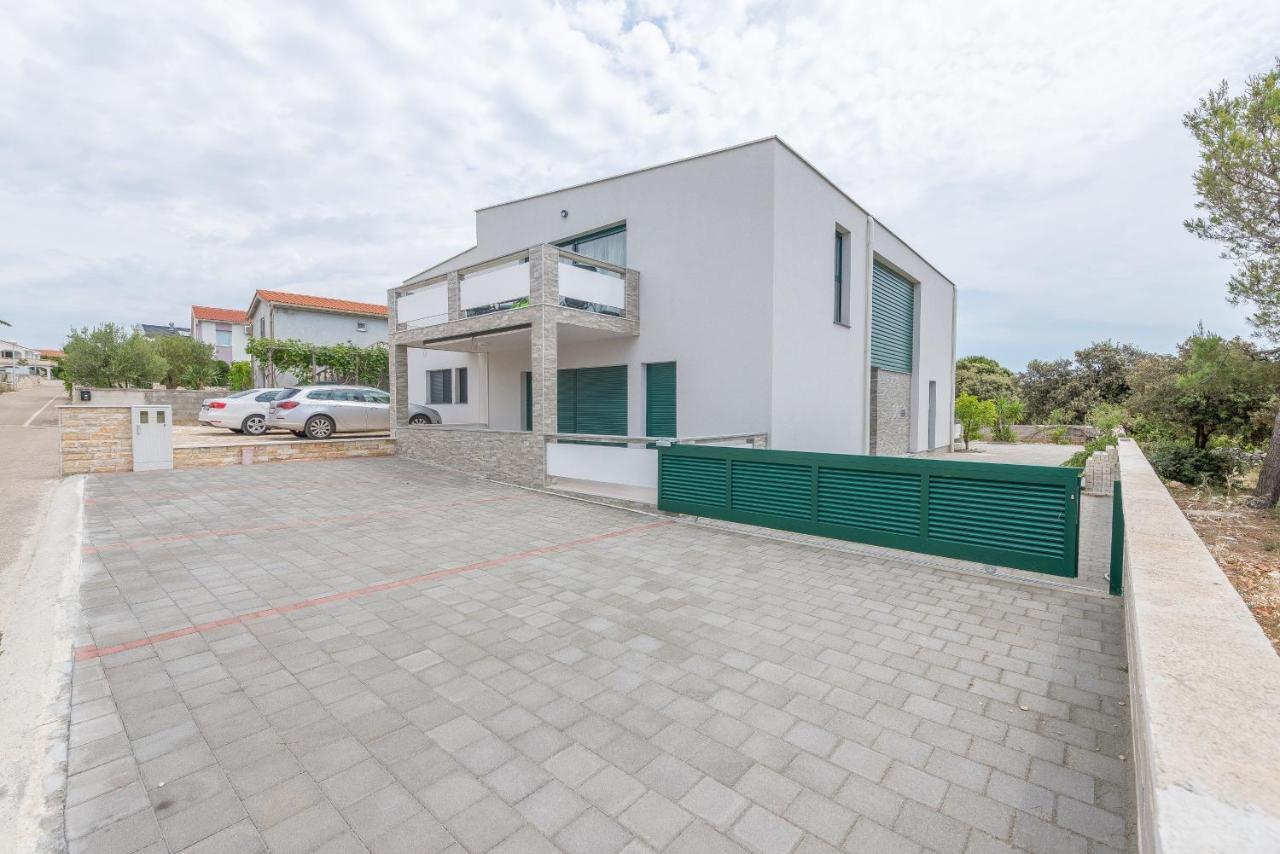 Windrose Apartments Vir Extérieur photo